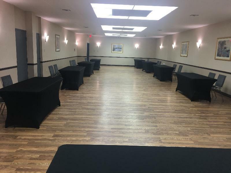 Quality Inn & Suites Downtown Уиндзор Екстериор снимка